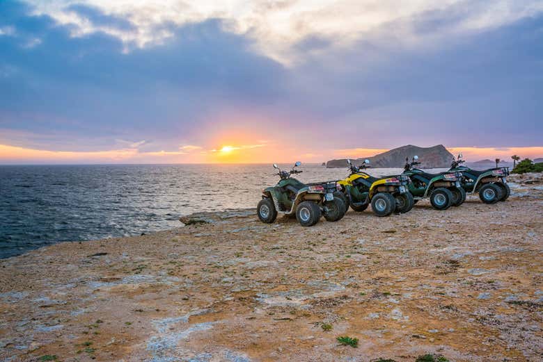 Nos quads prêts à passer à l'action