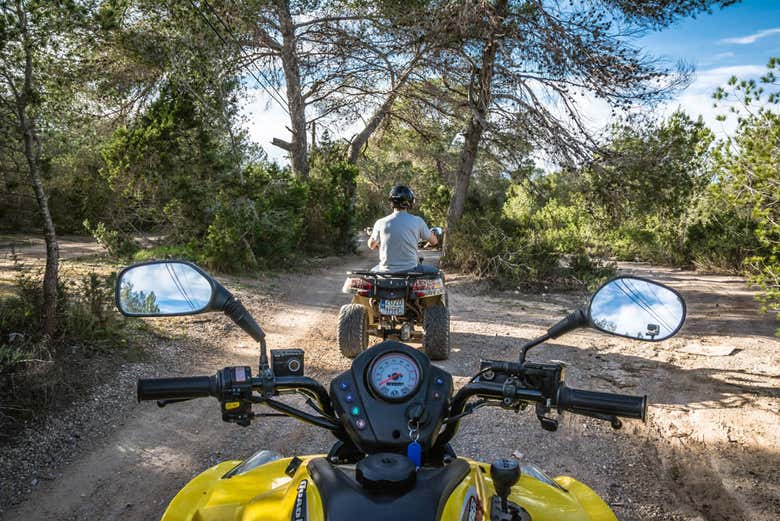 Balade en quad dans Ibiza